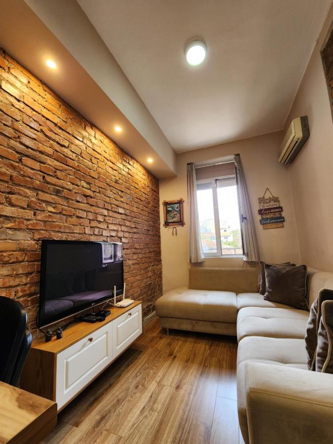 Апартаменты Be My Guest Тирана Экстерьер фото